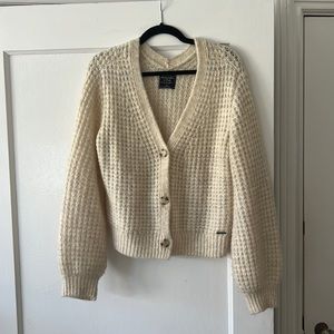 Abercrombie & Fitch // V-Neck Cardigan Size XL